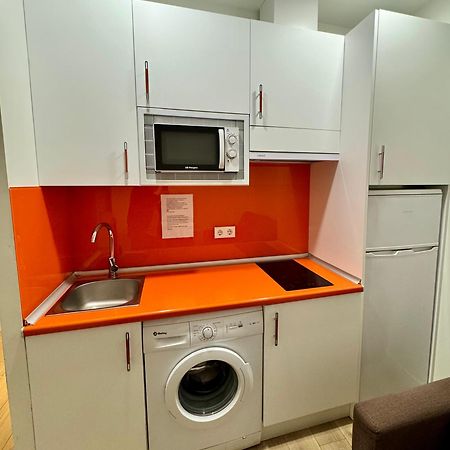 Apartamentos Apolo マドリード エクステリア 写真