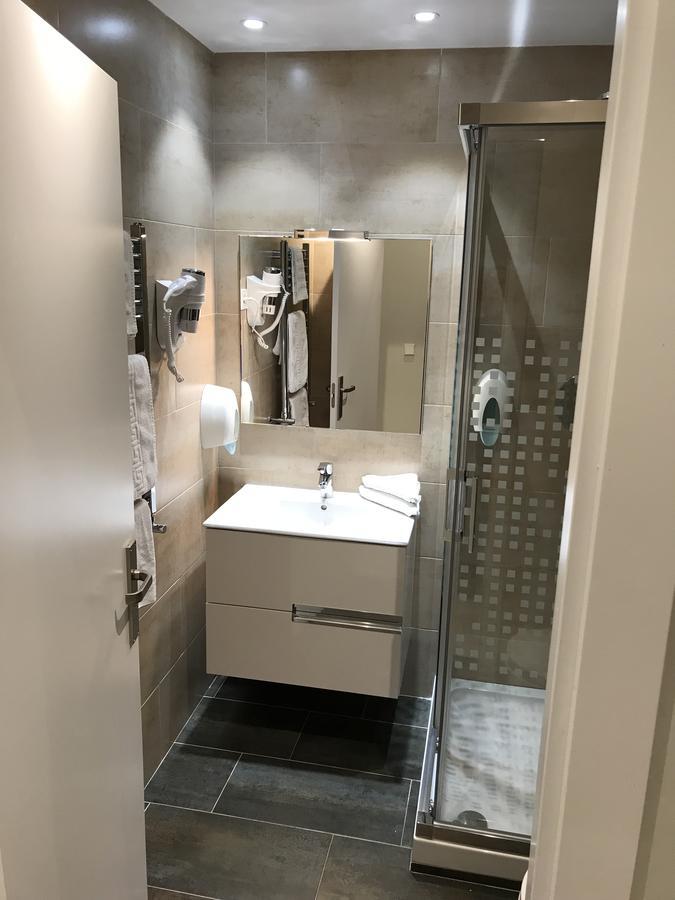 Apartamentos Apolo マドリード エクステリア 写真