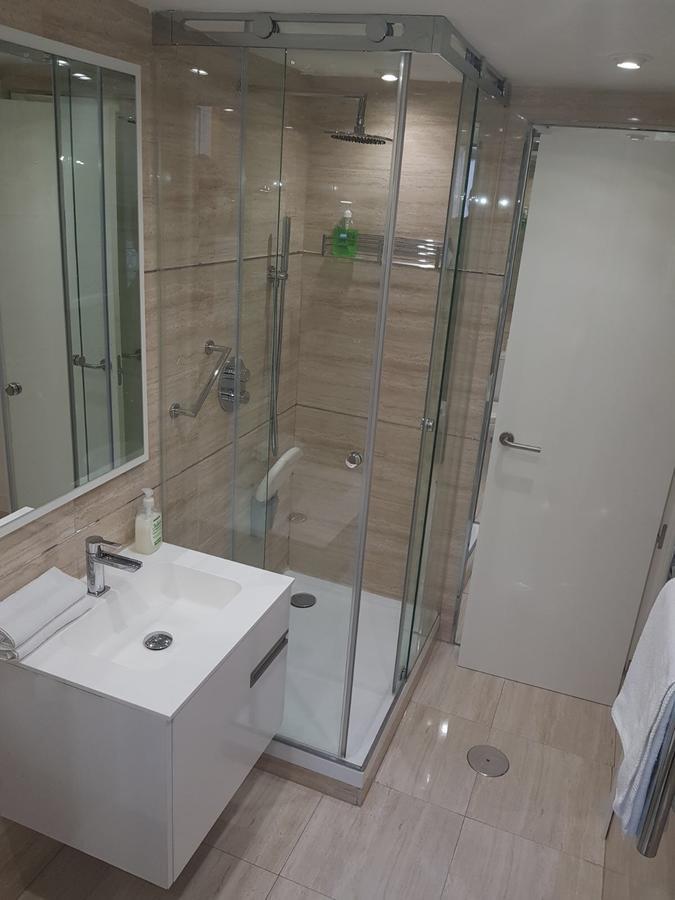 Apartamentos Apolo マドリード エクステリア 写真
